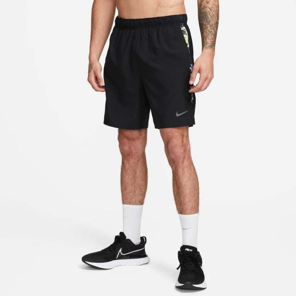 Bermuda Nike Dri-Fit Challenger - Masculino - Foto 1