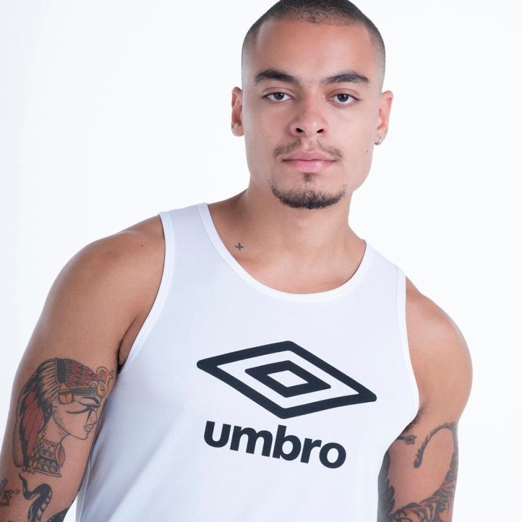 Imagem 2 do produto Camiseta Regata Umbro Essential Diamond - Masculina