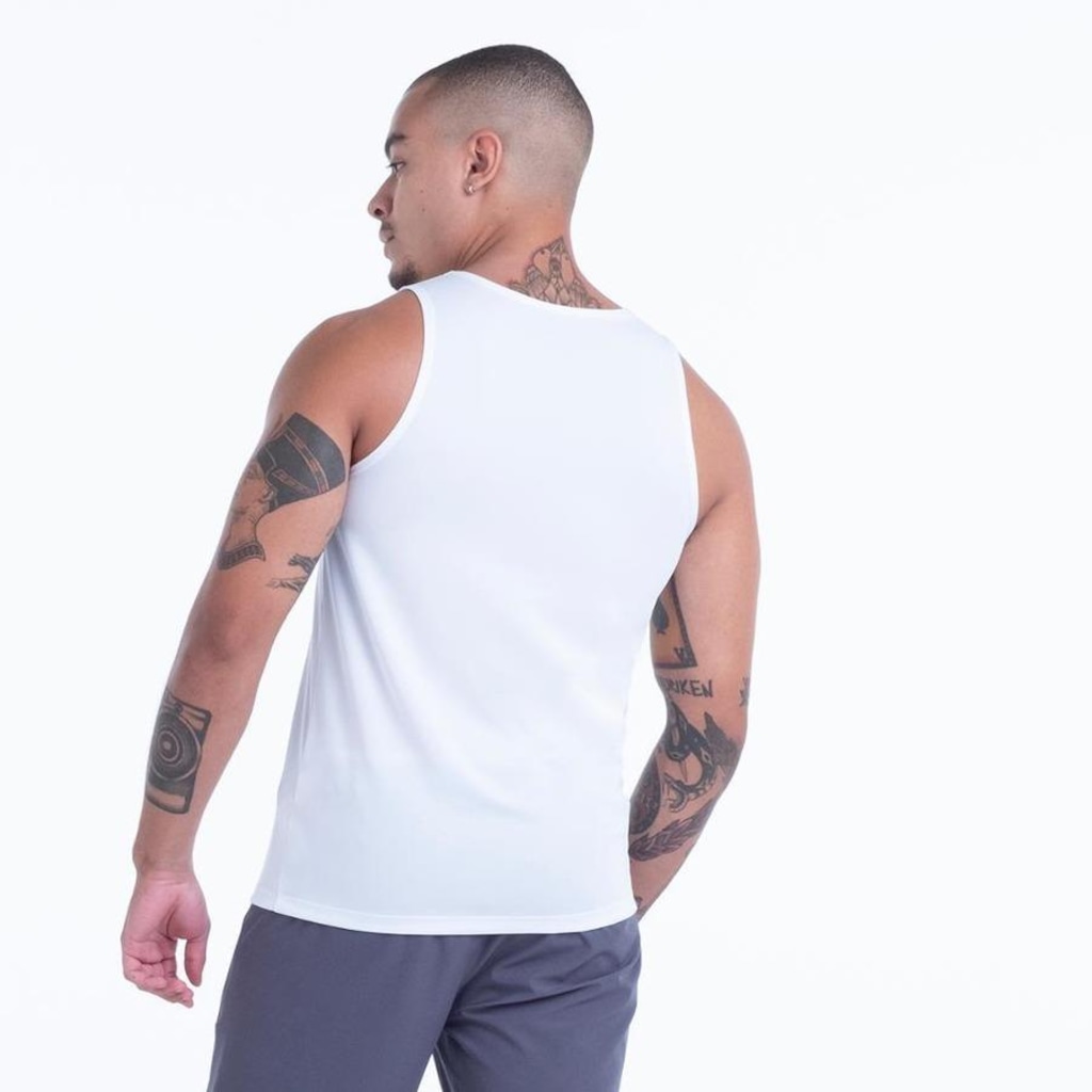 Imagem 3 do produto Camiseta Regata Umbro Essential Diamond - Masculina
