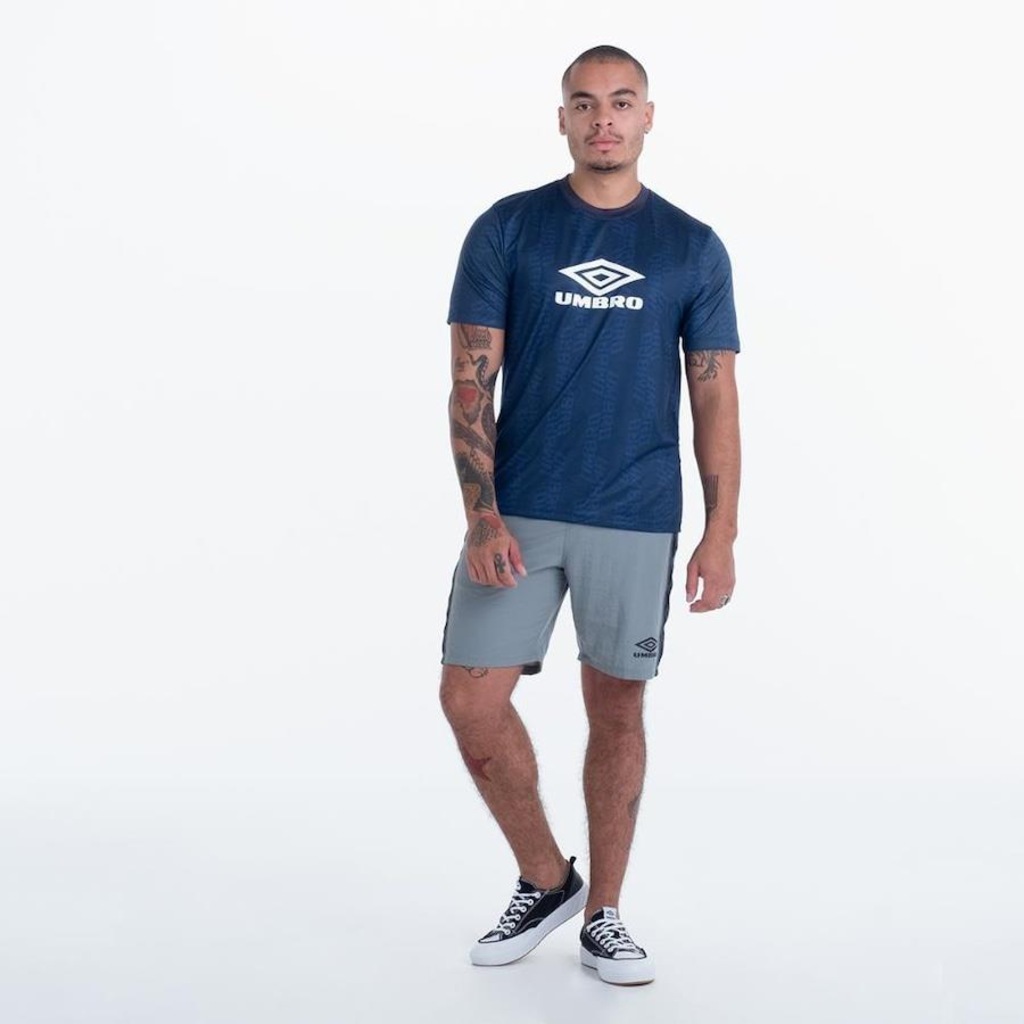 Imagem 2 do produto Camiseta Umbro Football Personality - Masculina