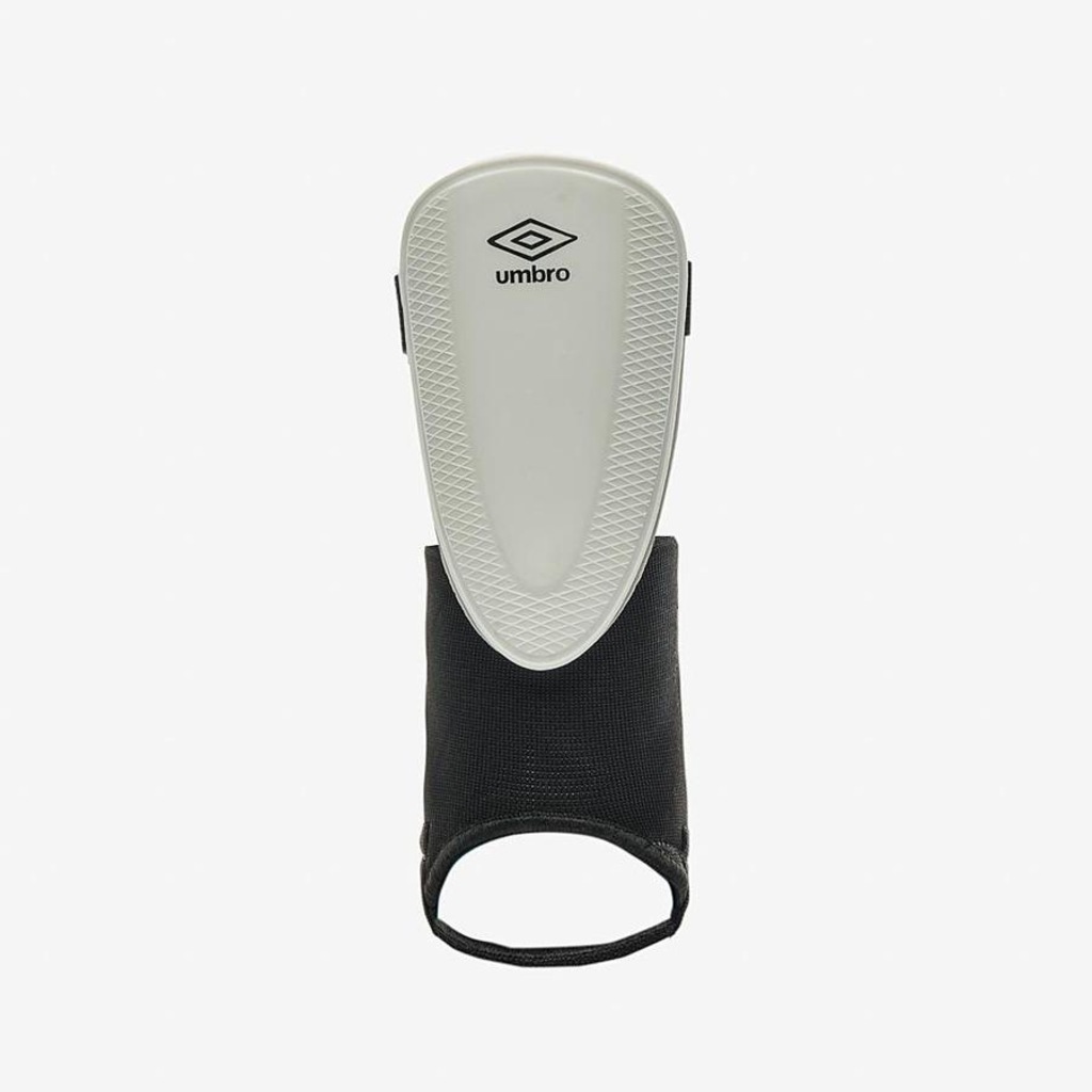 Caneleira Umbro Protection CT - Adulto - Foto 1