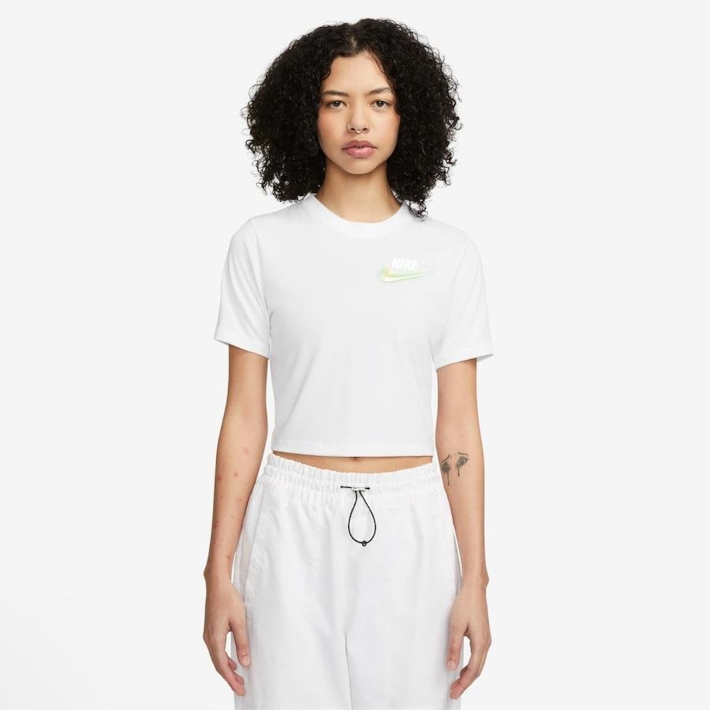 Camiseta Nike Sportswear Slim - Feminina