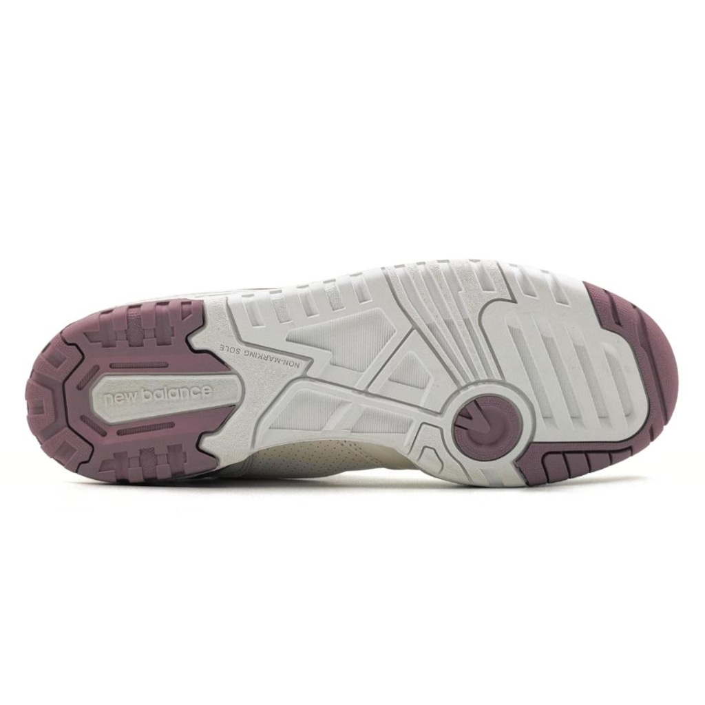Imagem 2 do produto Tênis New Balance 550 - Feminino