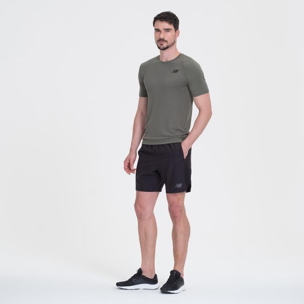 Imagem 4 do produto Bermuda New Balance Tenacity Logo 7" - Masculina