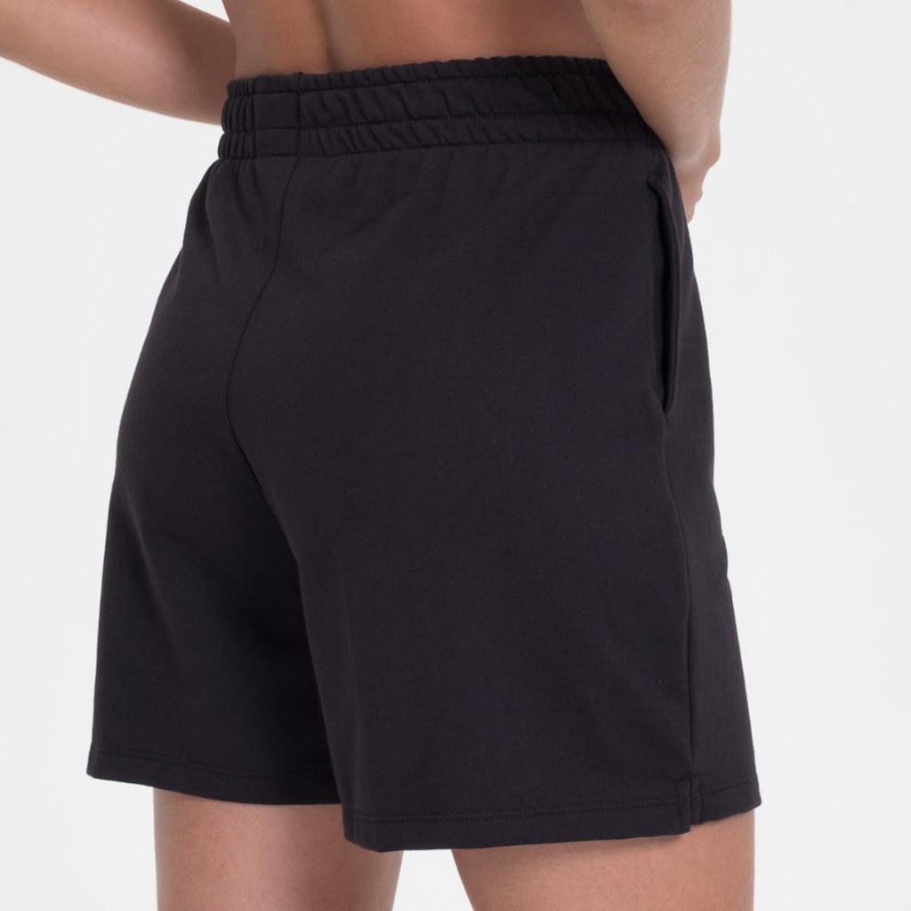 Imagem 5 do produto Short New Balance Small Logo - Feminino