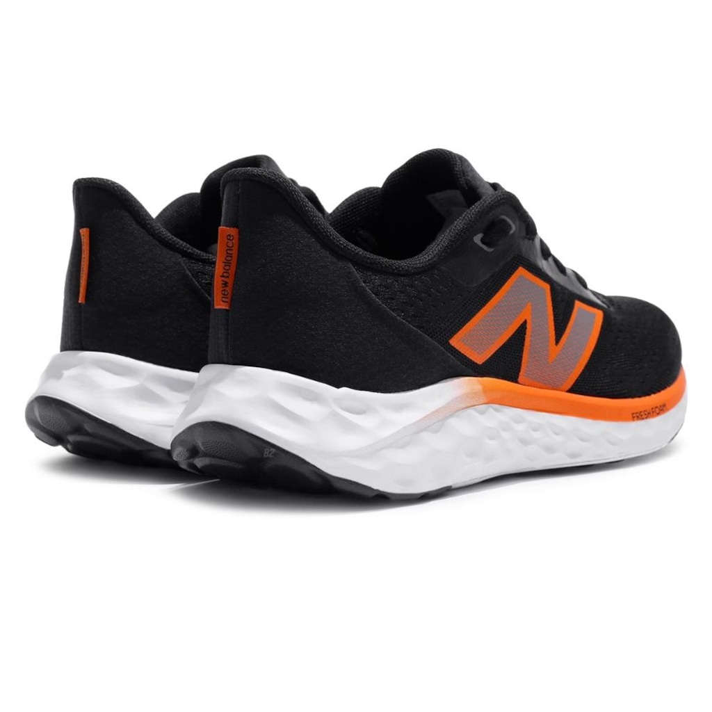 Tênis New Balance Fresh Foam Arishi V4 - Masculino - Foto 4