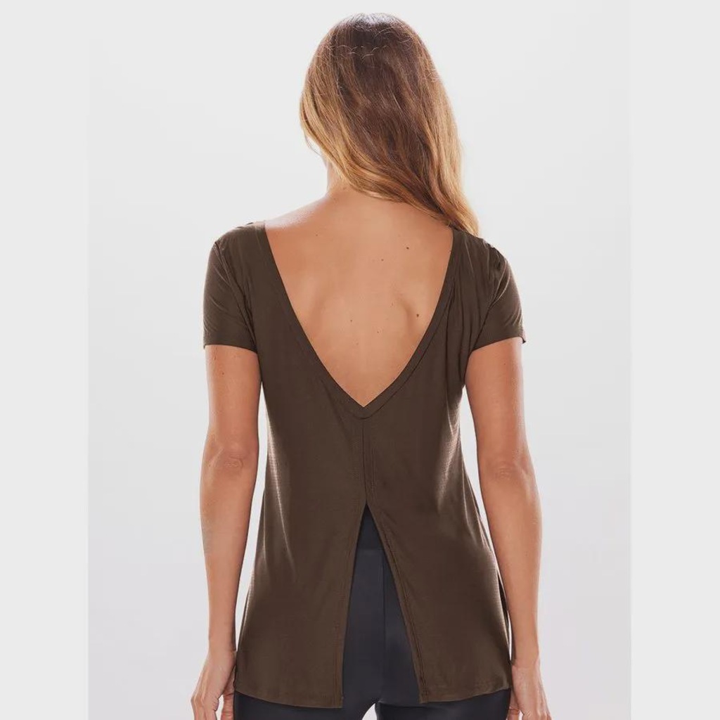 Imagem 2 do produto Camiseta Bodyforsure Decote Essentials - Feminina