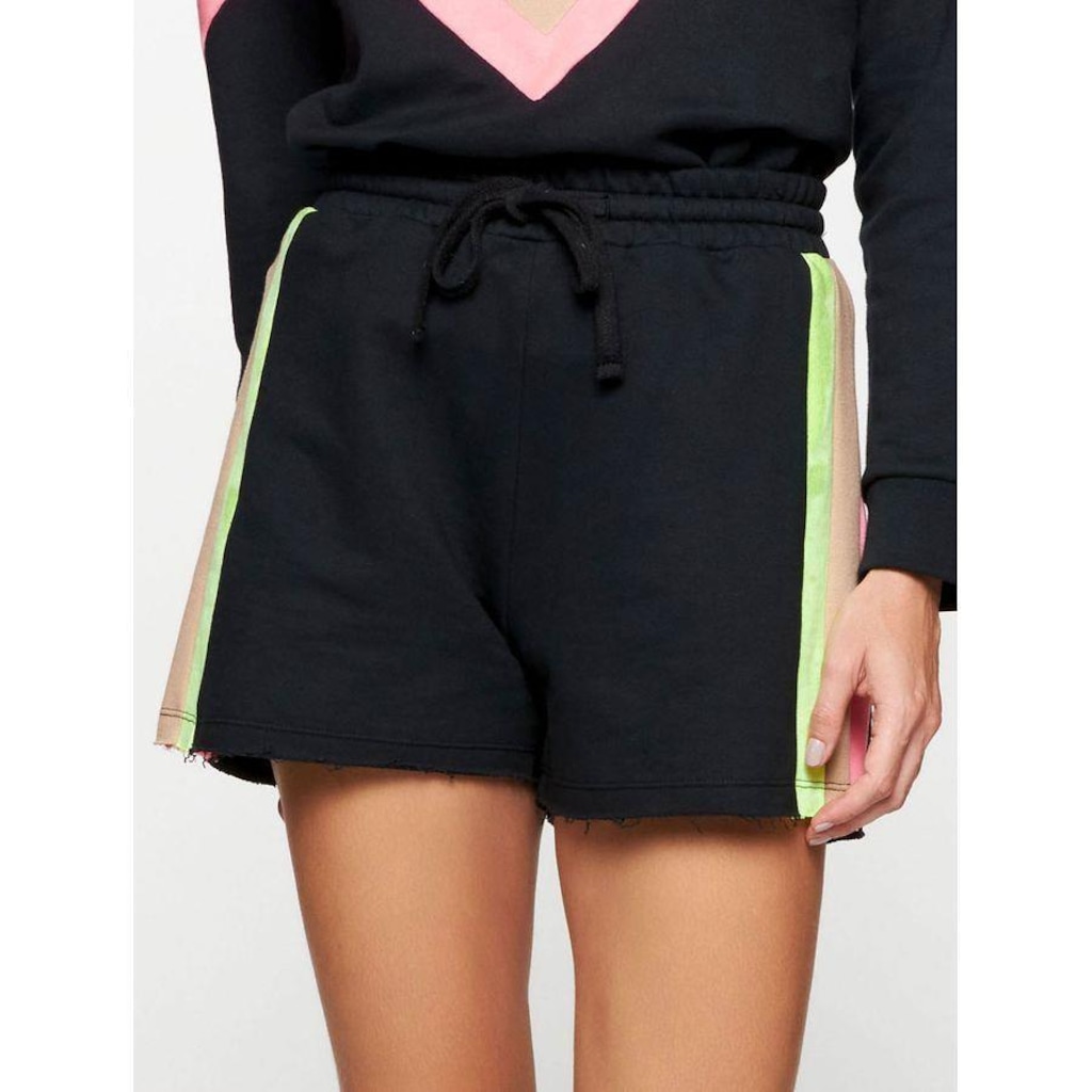 Imagem 2 do produto Shorts Bodyforsure de Moletom Sand - Feminino