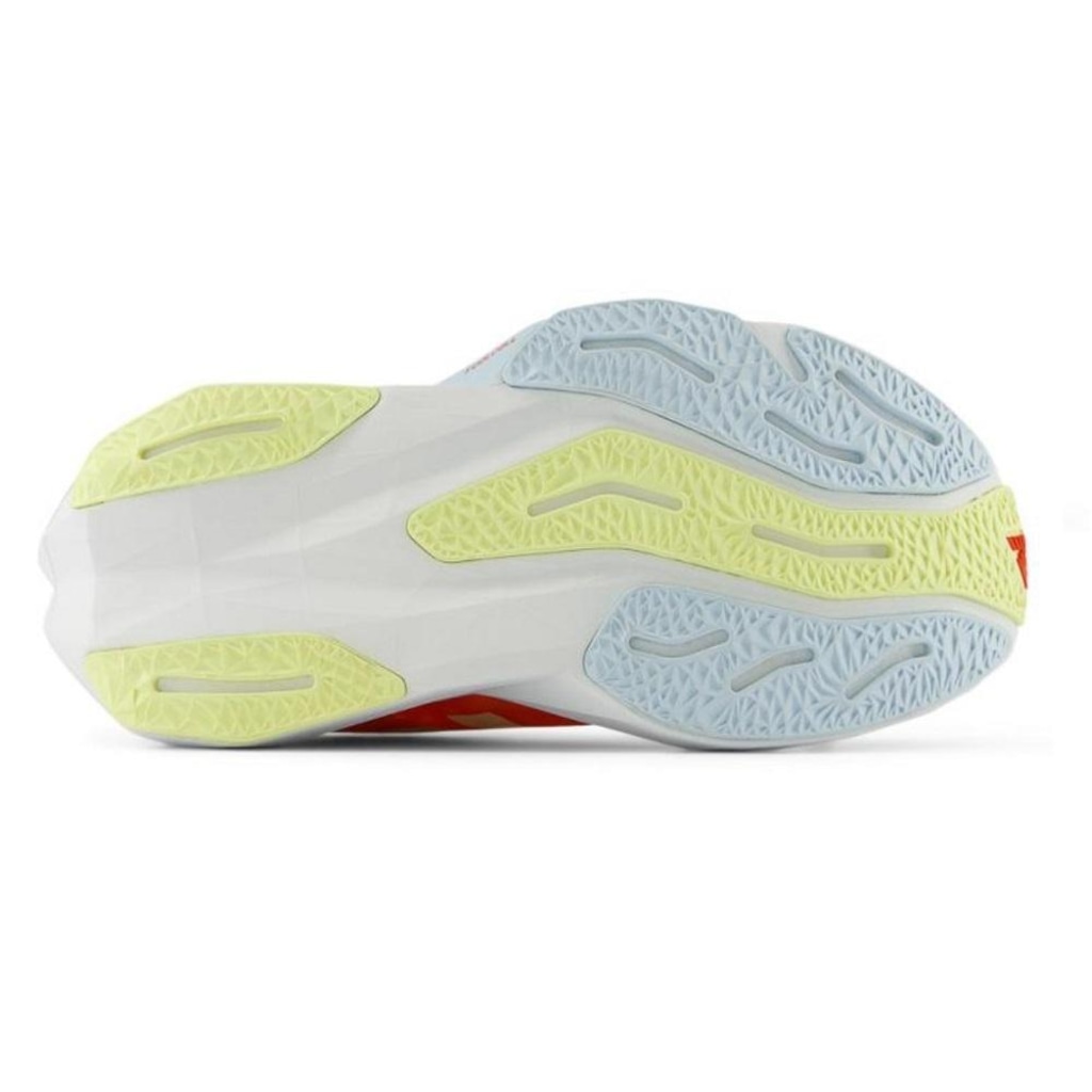 Imagem 5 do produto Tênis New Balance Fuelcell Rebel V4 Feminino