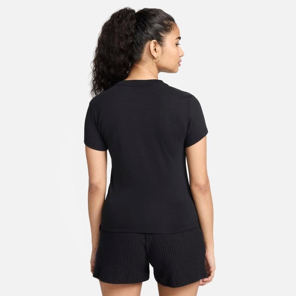 Imagem 2 do produto Camiseta Nike Sportswear Chill Knit - Feminina