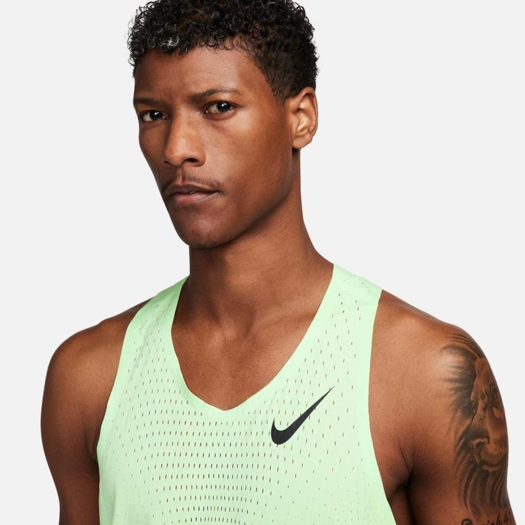 Camiseta Regata Nike Dri-Fit Adv Aeroswift - Masculina em Promoção