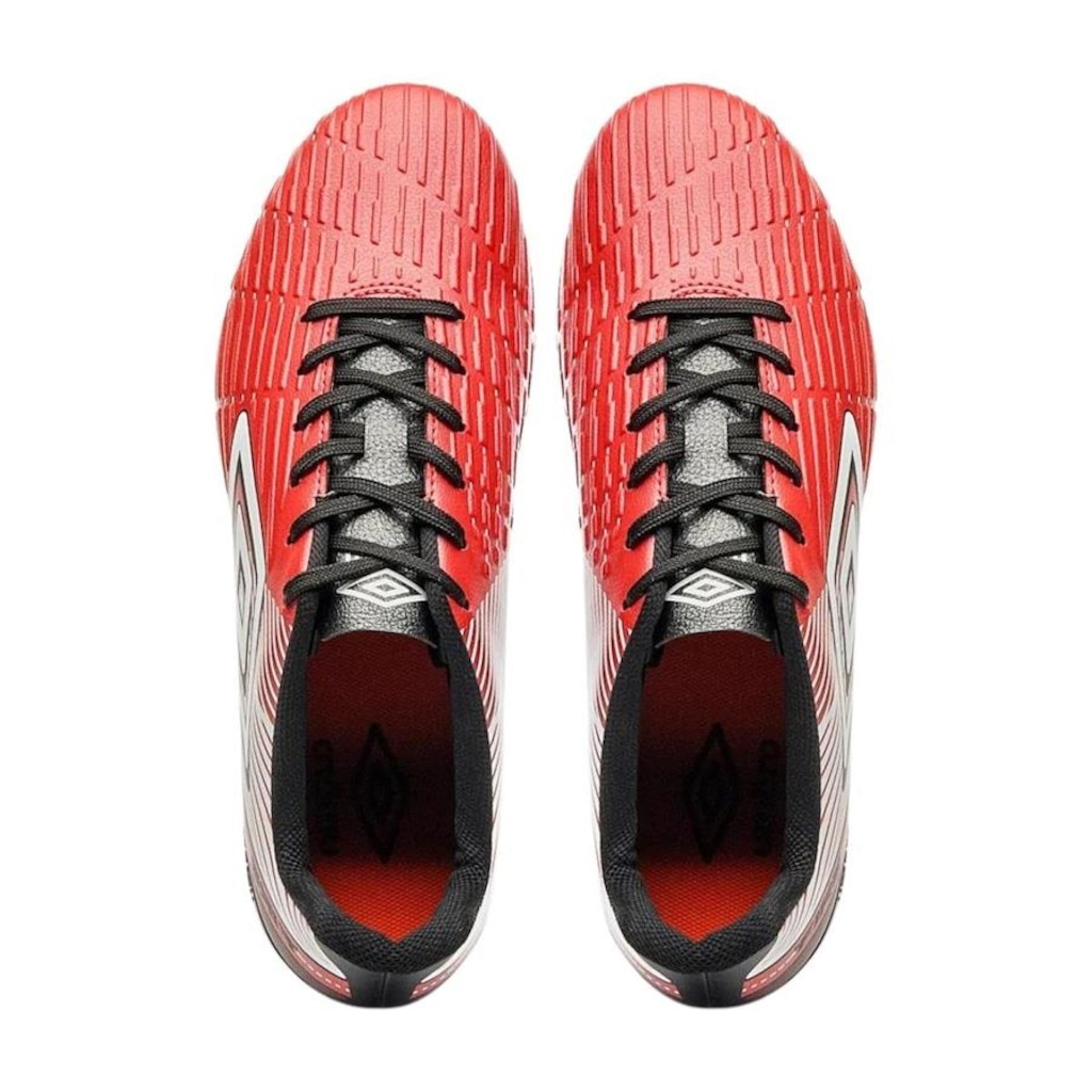 Imagem 4 do produto Chuteira de Campo Umbro Fire + Par de Meia - Adulto