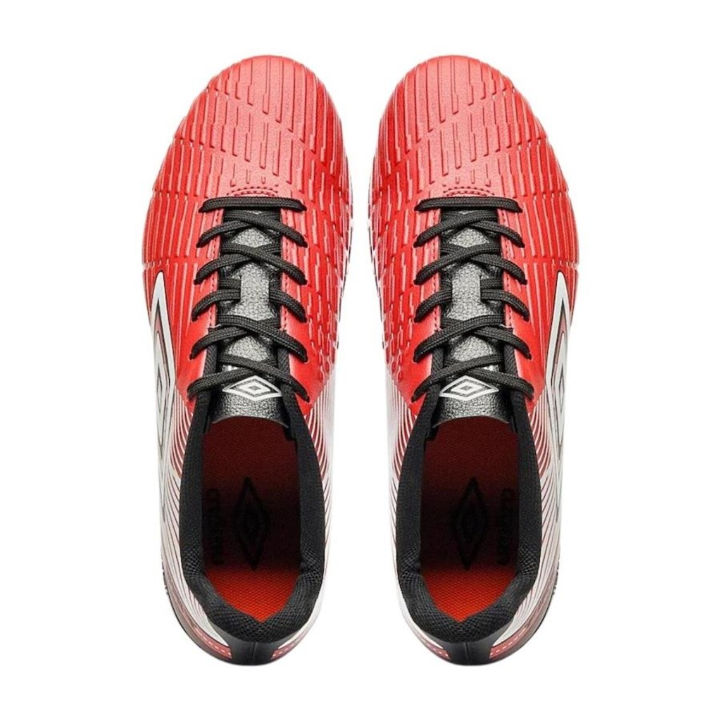 Imagem 4 do produto Chuteira de Campo Umbro Fire + Par de Meião - Adulto