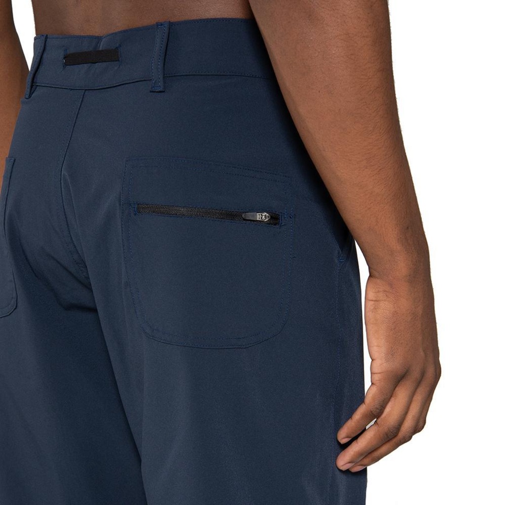 Imagem 5 do produto Bermuda Oakley B1B Hybrid Shorts 11" - Masculina