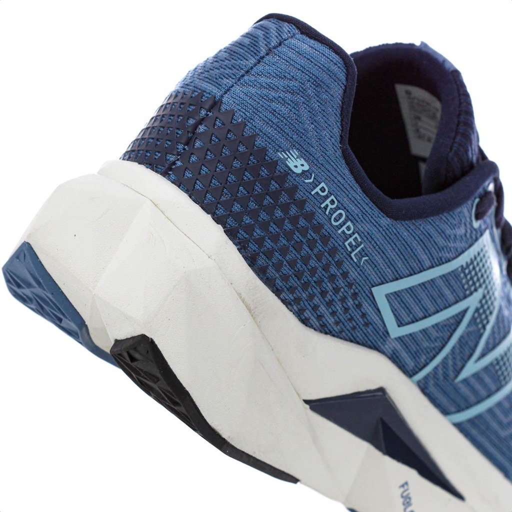 Imagem 4 do produto Tênis New Balance Fuelcell Propel V5 - Feminino