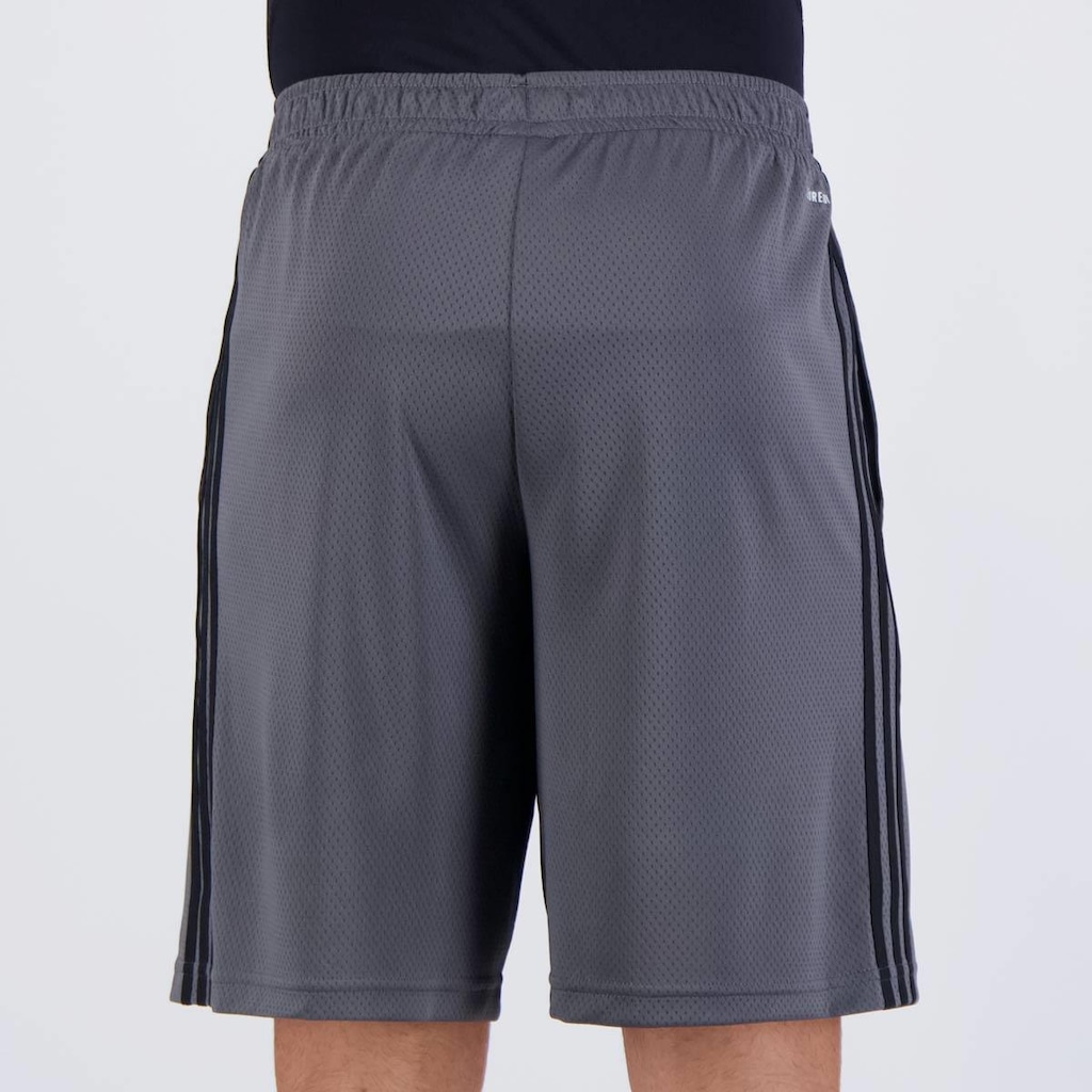 Imagem 4 do produto Bermuda adidas 3 Listras Cinza Escuro