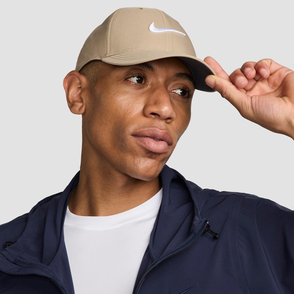 Imagem 4 do produto Boné Nike Dri-Fit Club - Velcro - Adulto