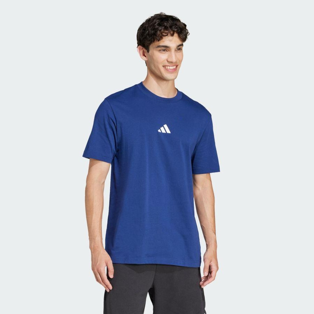 Imagem 5 do produto Camiseta adidas Malha Simples Essentials Small Logo - Masculina