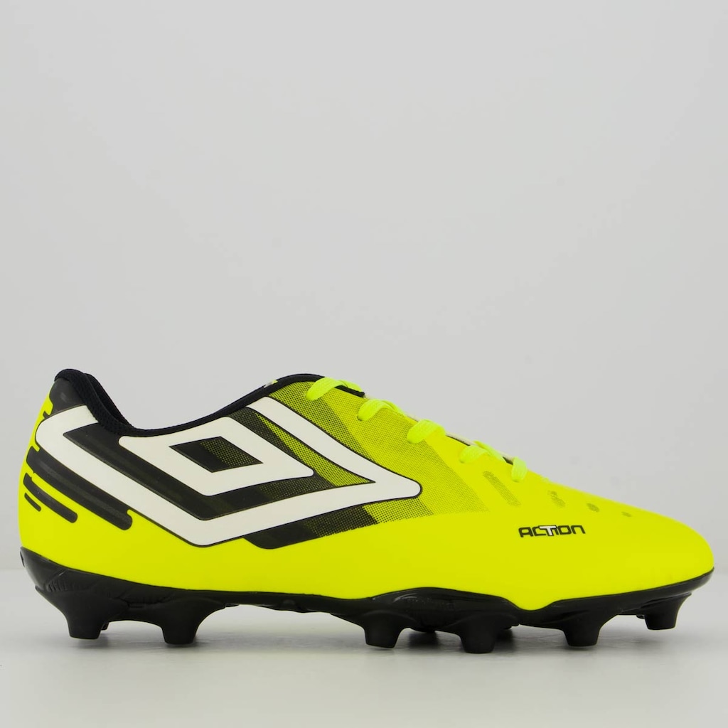 Chuteira de Campo Umbro Action - Adulto