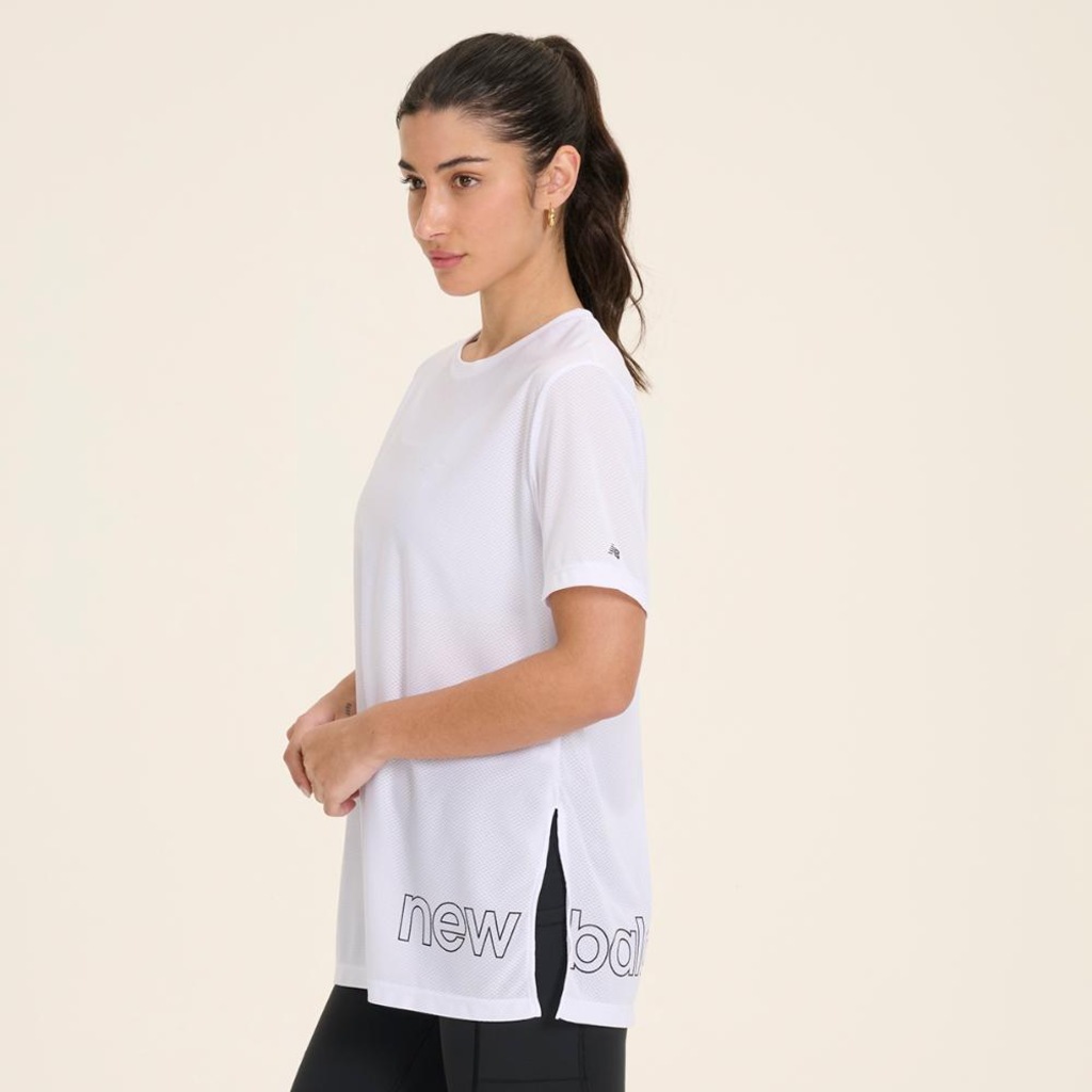 Imagem 2 do produto Camiseta New Balance Sport Essentials Graphic Feminina