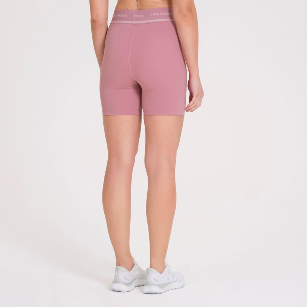 Imagem 2 do produto Bermuda New Balance Sport Essentials Active Feminina