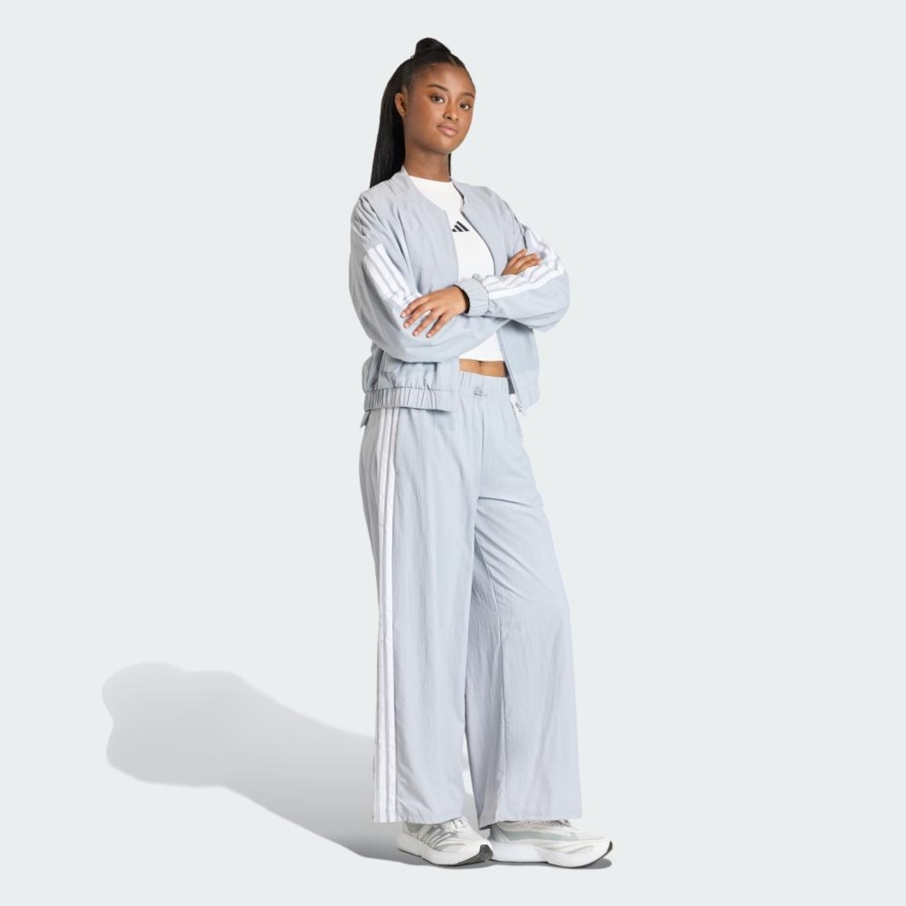 Imagem 4 do produto Calça Malha adidas Parachute Essentials Três Listras Lifestyle - Feminina