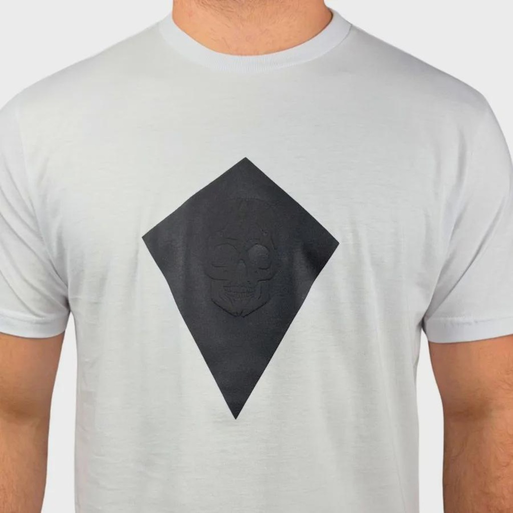Imagem 2 do produto Camiseta Mcd Pipa Caveira Relevo - Masculina
