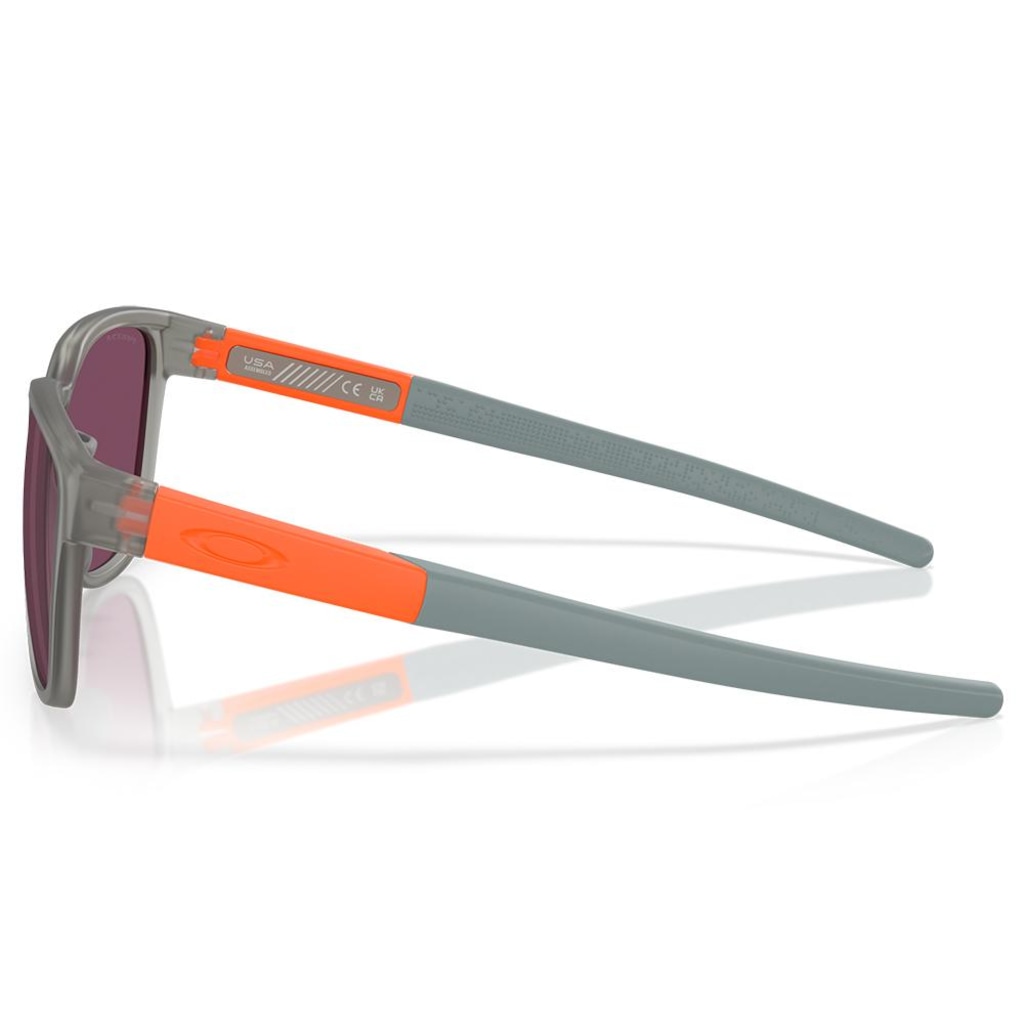 Imagem 2 do produto Óculos de Sol Oakley Actuator Matte Transparent Grey Ink 557