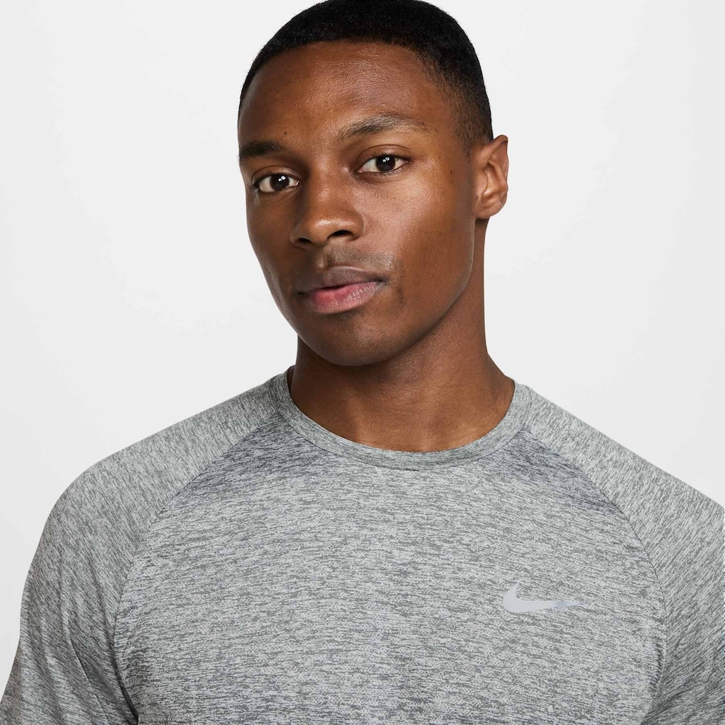 Imagem 3 do produto Camiseta Nike Dry-FIT Advance - Masculina
