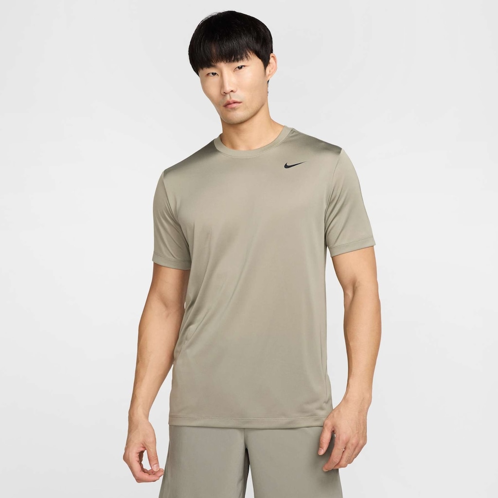 Camiseta Nike Dri-FIT Legend - Masculina