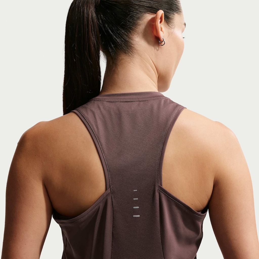Imagem 2 do produto Camiseta Regata Nike Dri-FIT Run - Feminina