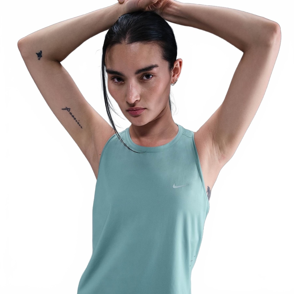 Camiseta Regata Nike Dri-FIT Run - Feminina