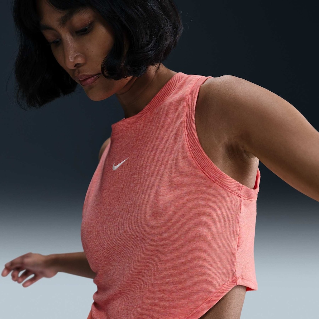 Imagem 3 do produto Camiseta Regata Nike Sportswear Cropped Essentials - Feminina