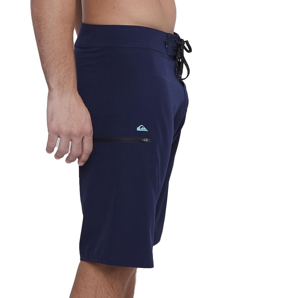 Imagem 3 do produto Bermuda Quiksilver Flat Signature 21" - Masculina