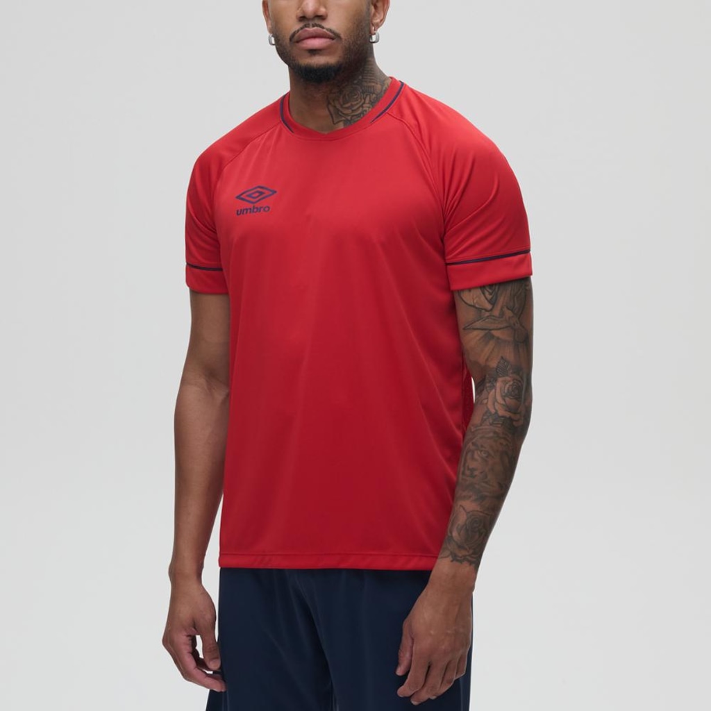 Imagem 2 do produto Camiseta Umbro Dinamo - Masculina