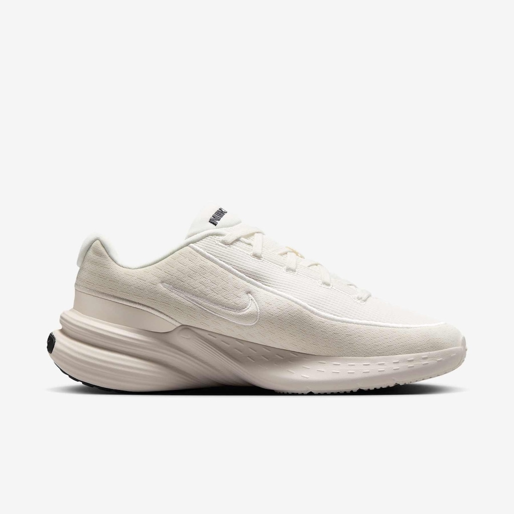 Tênis Nike Uplift SC Feminino