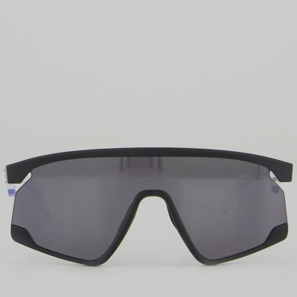 Imagem 2 do produto Óculos De Sol Oakley Bxtr Matte