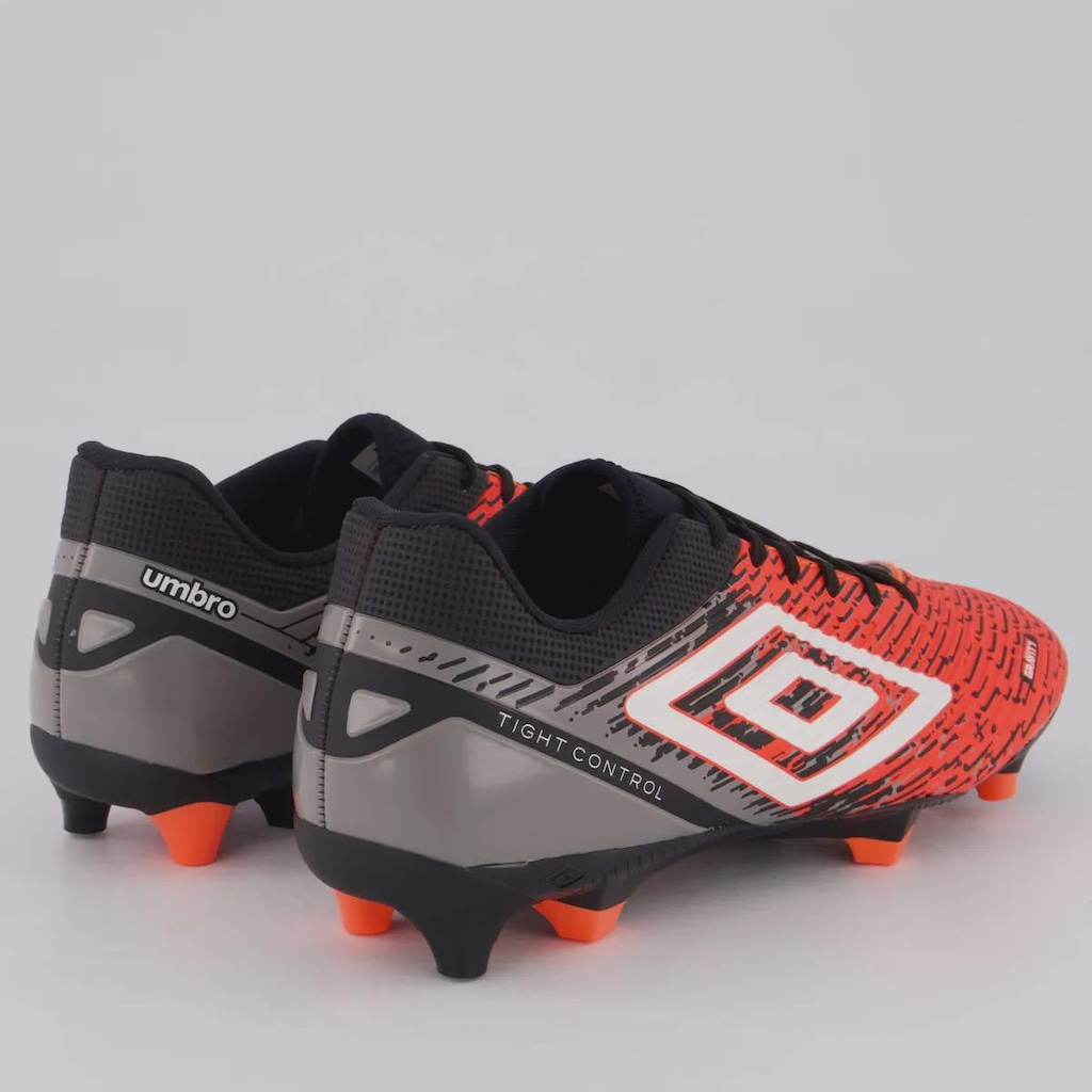 Imagem 3 do produto Chuteira de Campo Umbro Gravity - Adulto