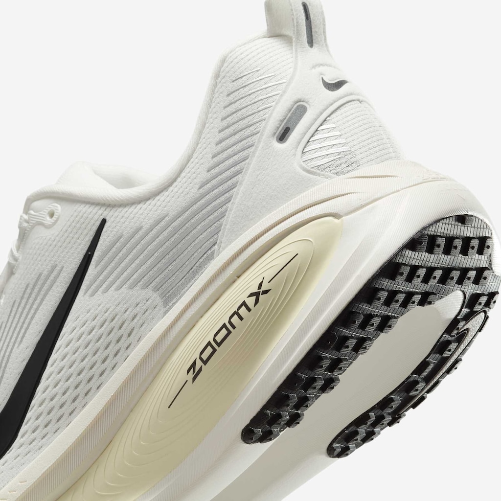 Imagem 3 do produto Tênis Nike Vomero 18 - Masculino