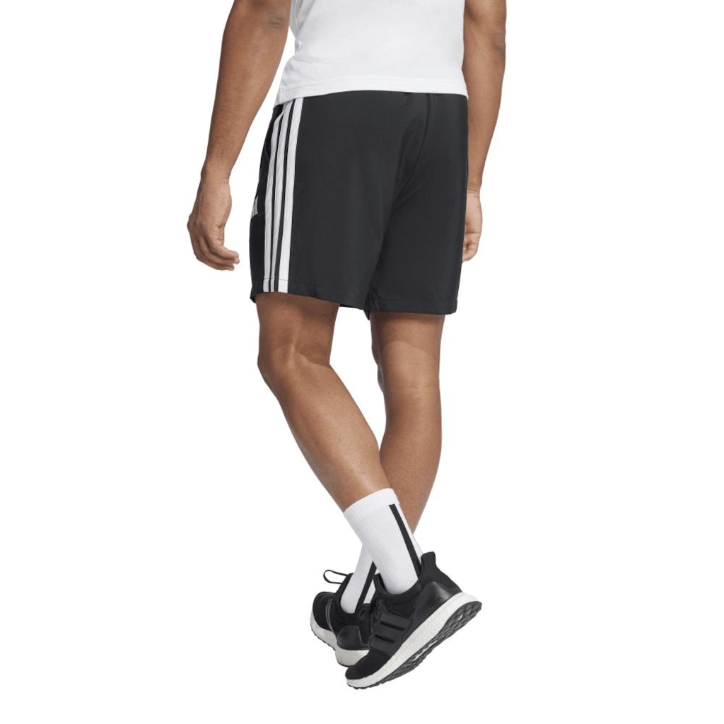 Imagem 2 do produto Bermuda adidas Chelsea - Masculina