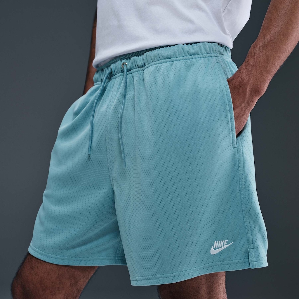 Shorts Nike Club Flow - Masculino