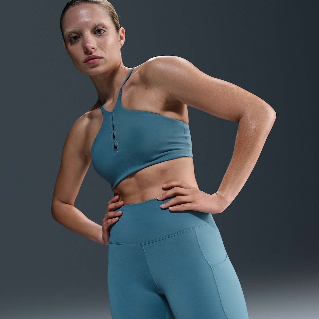 Imagem 5 do produto Shorts Nike Dri-FIT One HR 8IN - Feminino