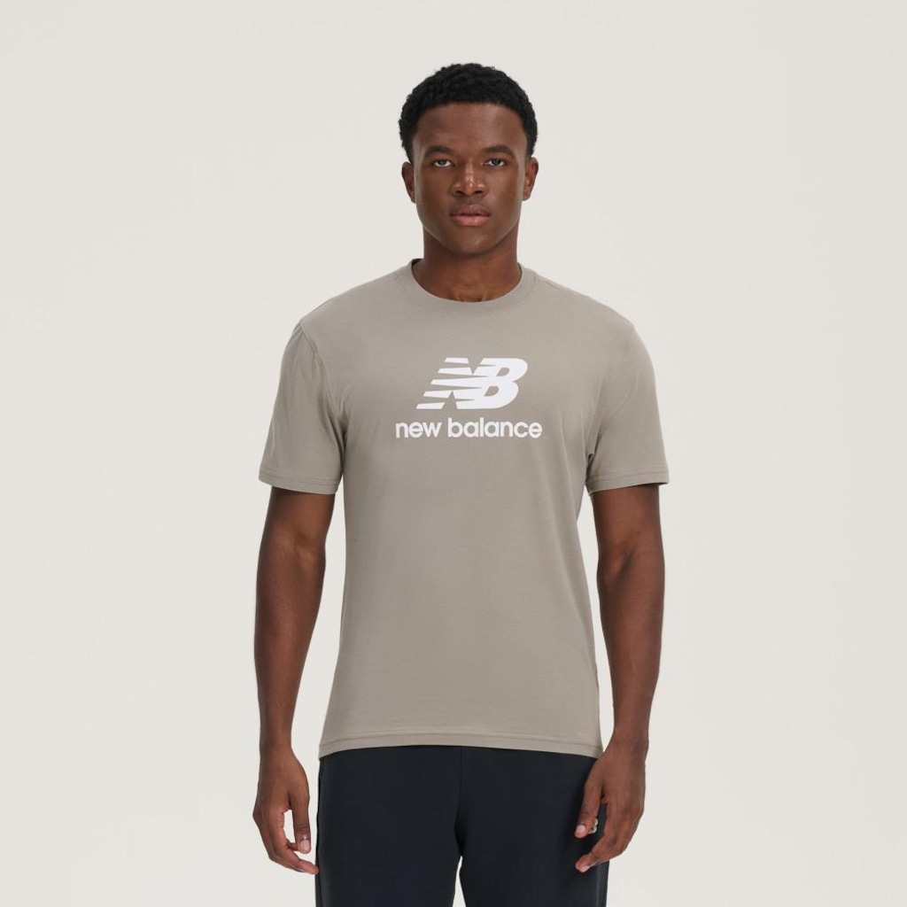 Camiseta New Balance Chalk Board Logo Masculina