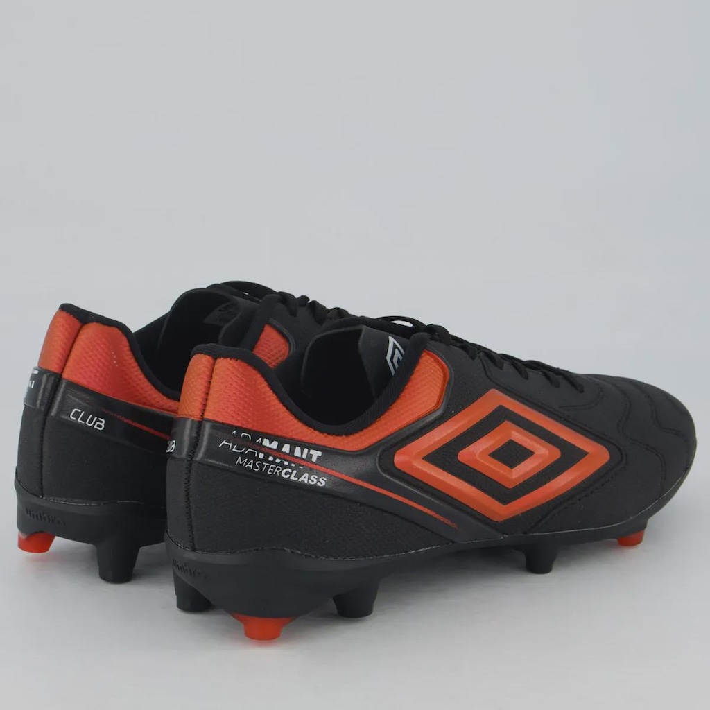 Imagem 3 do produto Chuteira de Campo Adulto Umbro Adamant Master Class Club