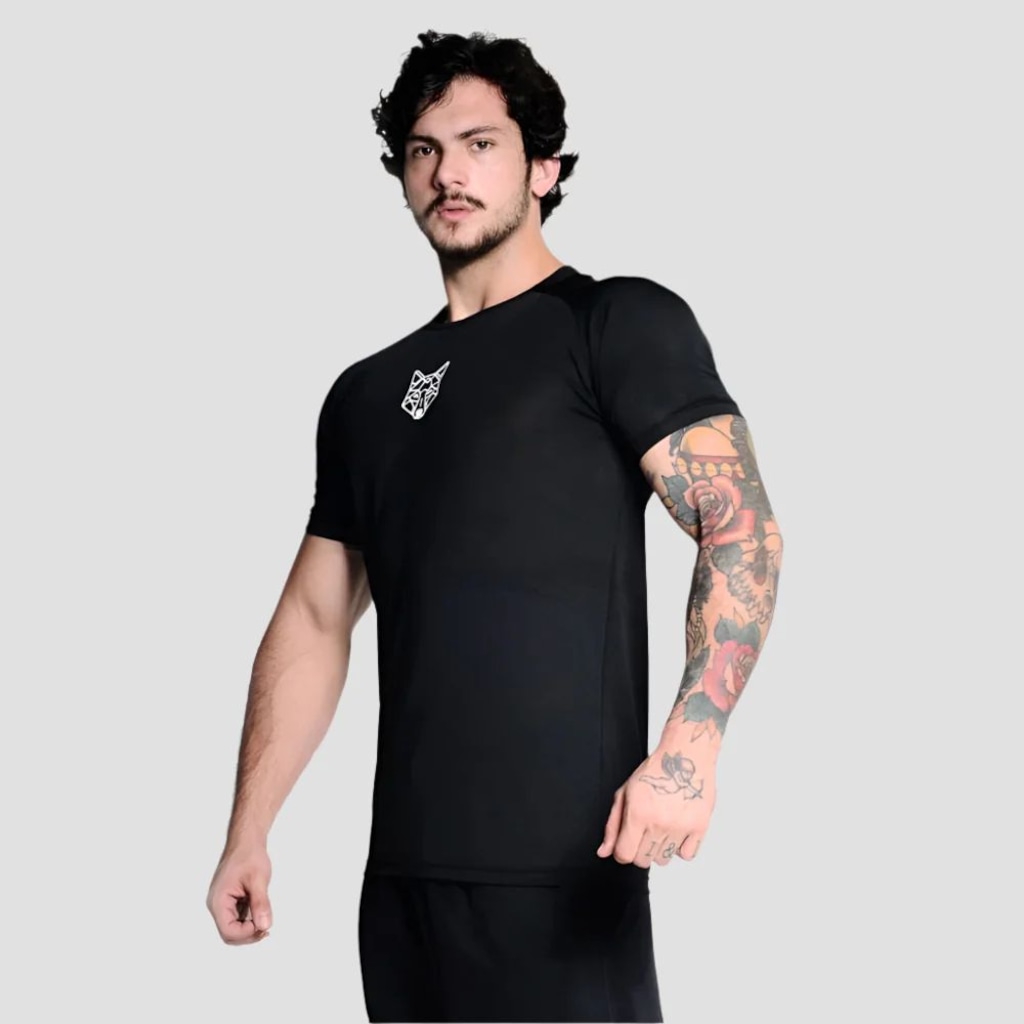 Imagem 3 do produto Camiseta Alpha Co Dry Perfomance Black Lobo Geometrico Masculina