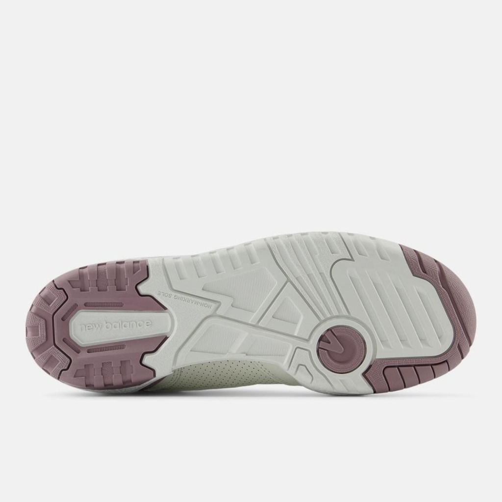 Imagem 5 do produto Tênis Feminino New Balance 550