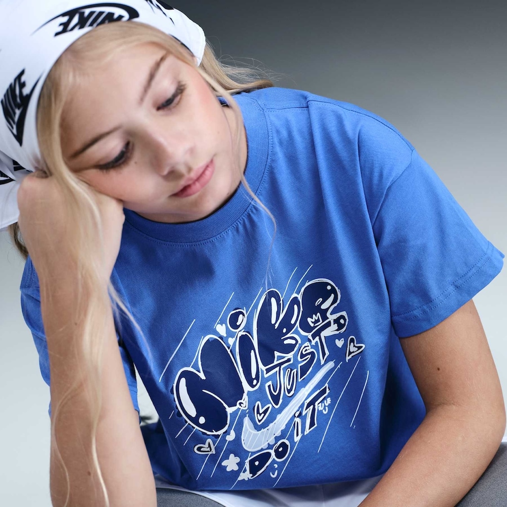 Imagem 3 do produto Camiseta Nike Sportswear Essentials Infantil