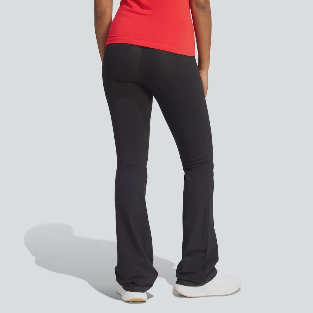 Imagem 3 do produto Calça Flare adidas Small Logo ESS Feminina