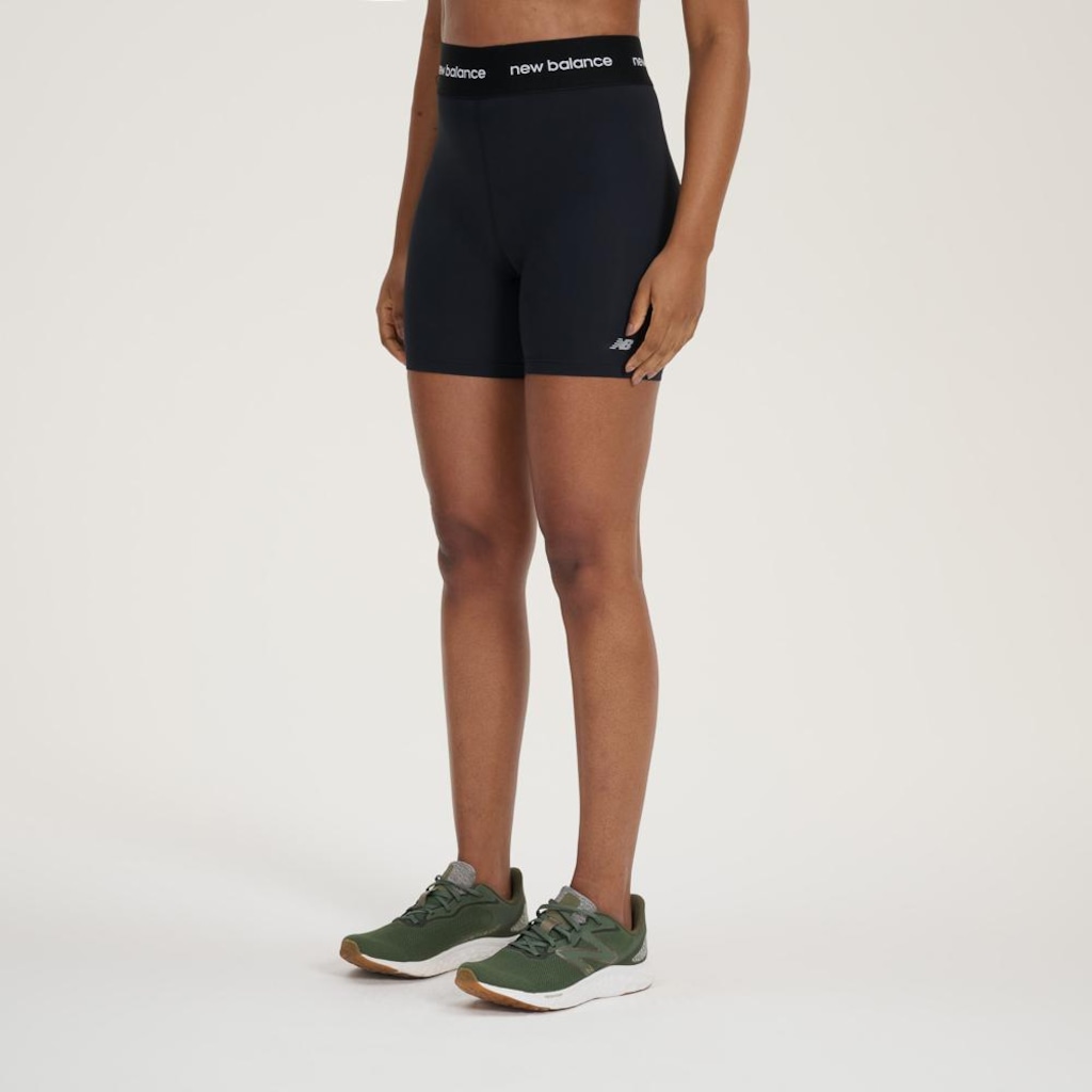Imagem 2 do produto Bermuda Feminina New Balance Sport Essentials Active