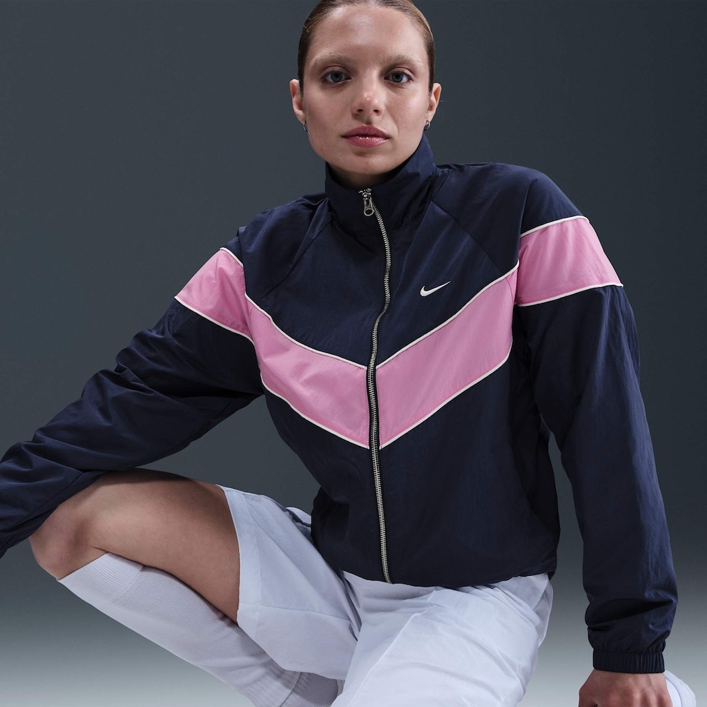 Jaqueta Feminina Nike Sportswear Woven